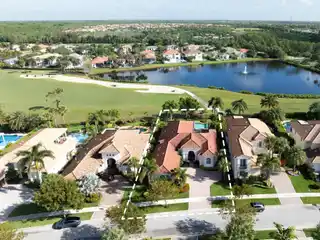 Luxury Living at Jupiter Country Club
