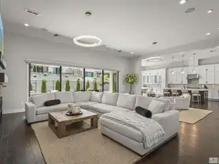 Meticulously Maintained Home in Ridgeline at Carmella Ranch