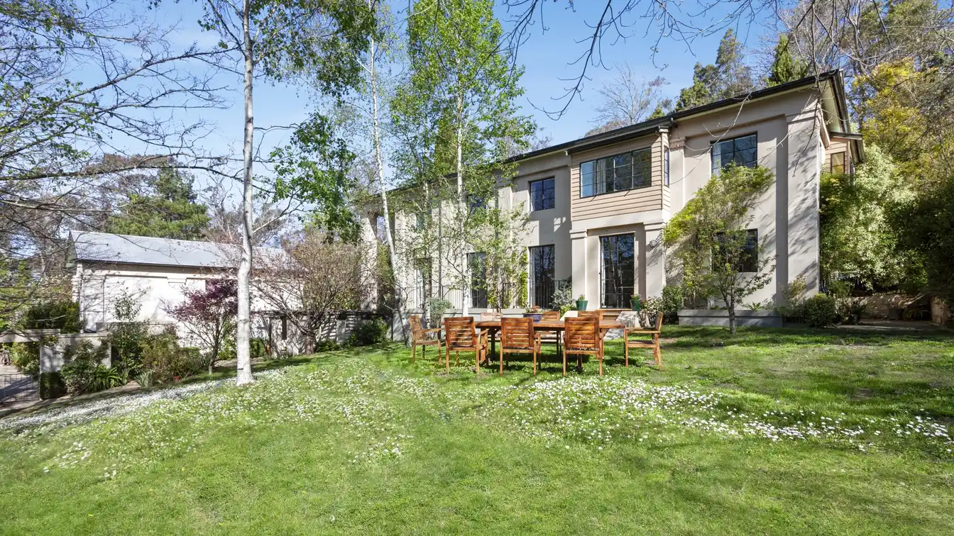 Enchanting Home in Sought After South Leura