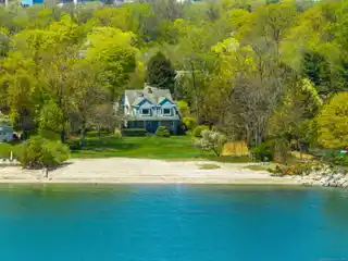 Prestigious Waterfront Estate at Wallack's Point