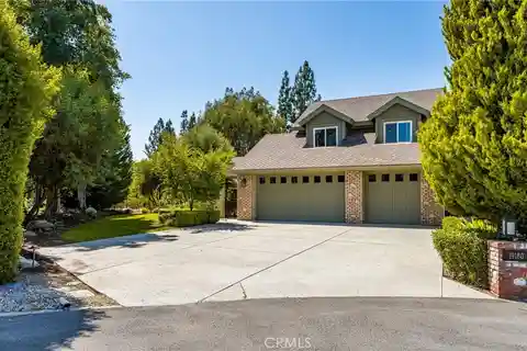 Completely Remodeled Estate on a Peaceful Cul-De-Sac