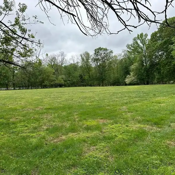 Land