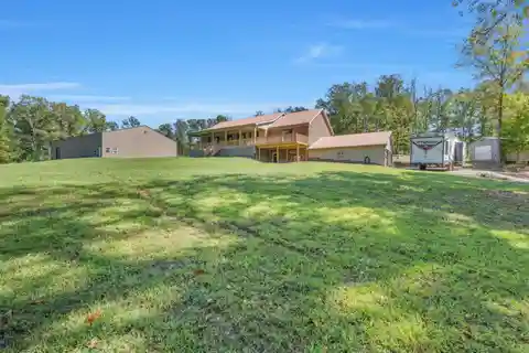 Recently Renovated Retreat