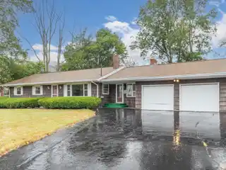 Traditional Ranch Home in Amazing Location