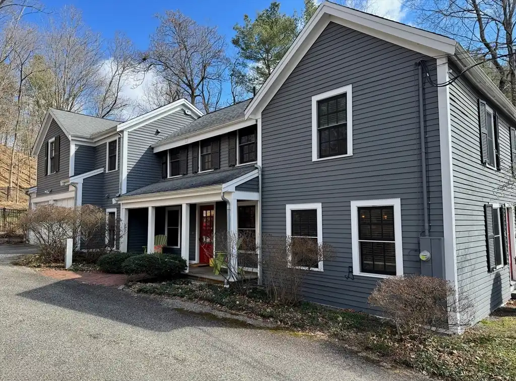 A True Gem on Concord's Historic Mile