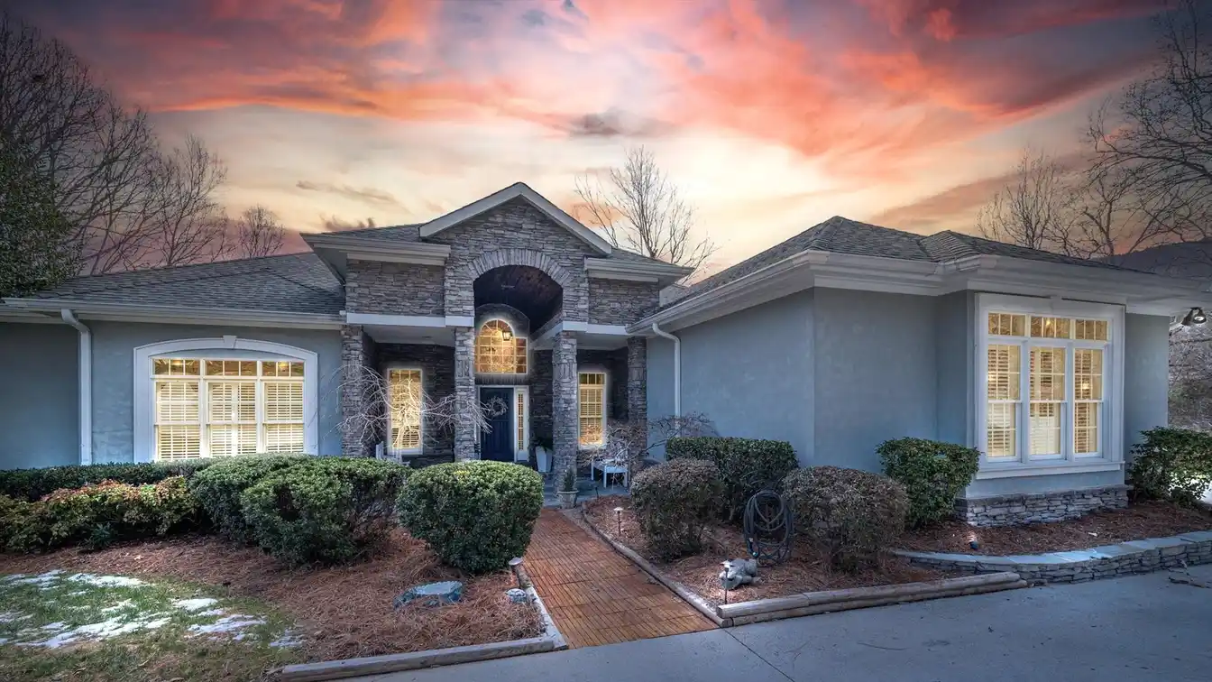Amazing Home on the Golf Course at Cramer Mountain