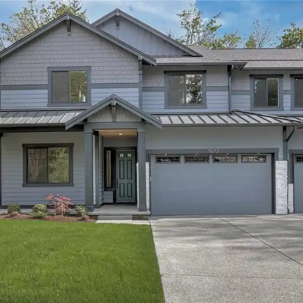 GORGEOUS NORTHWEST CONTEMPORARY HOME