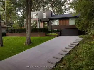 Rare Modern Home in Edenbridge-Humber Valley