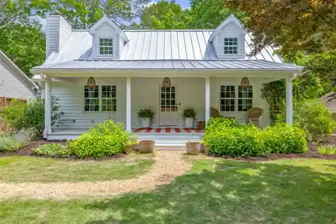 Serene Lake Lanier Escape with Upscale Charm