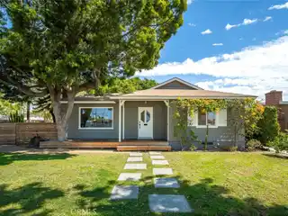 Versatile Garage Space Ideal for Home Office