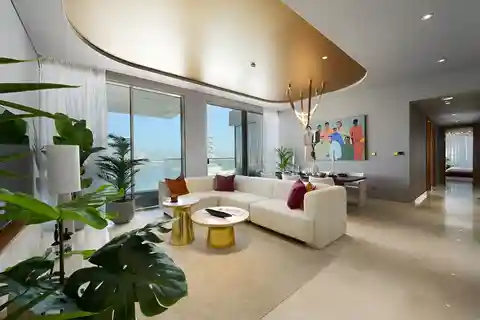 Luxury Corner Apartment - Private Beach and Full Palm View