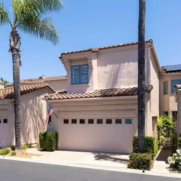 SERENITY IN ALCALA DE RANCHO SANTA FE