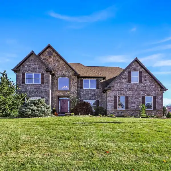 BEAUTIFULLY UPGRADED AND METICULOUSLY MAINTAINED TRADITIONAL HOME