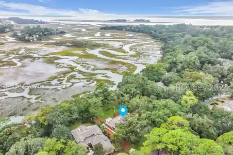 Turnkey Marshfront Retreat with Waterfront Gazebo