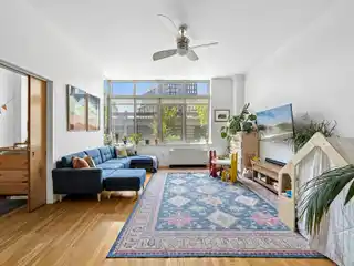 Spacious Harlem Loft Steps from Midtown