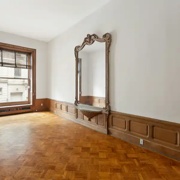 RARE HISTORIC UPPER EAST SIDE GEM