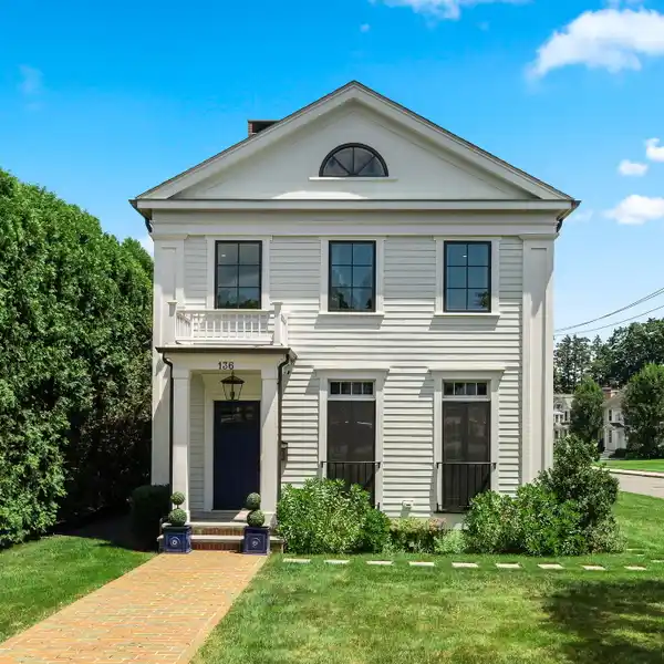 FULLY-RENOVATED COLONIAL HOME STEPS FROM DOWNTOWN