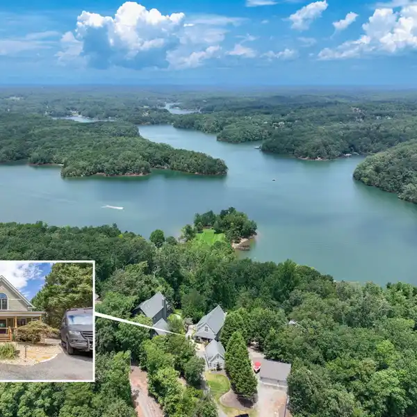 STUNNINGLY RENOVATED LAKE LANIER RETREAT