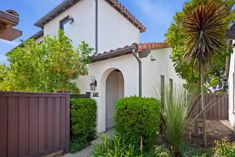 Effortless Living in Sought-After Tree Farm