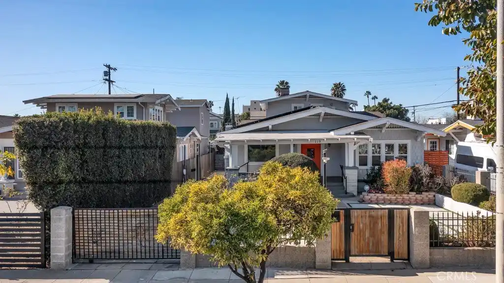 Beautiful Five Bedroom Home in a Desirable Neighborhood