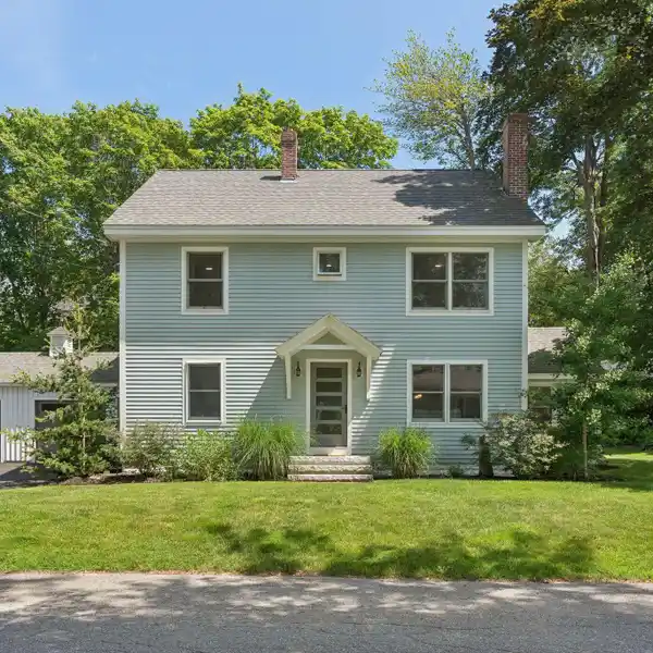 A RARE BLEND OF PRIVACY AND CHARM