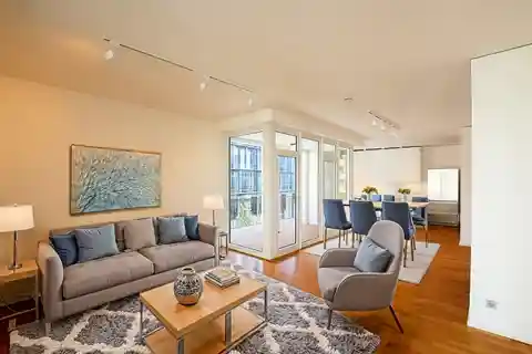 Luxury Living in East Village Sachsenhausen
