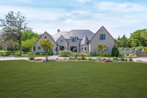 Stunning Custom Estate