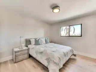 Exquisite Condo Steps to the Sand