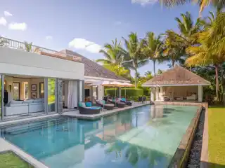 Tastefully Designed Open Concept Villa