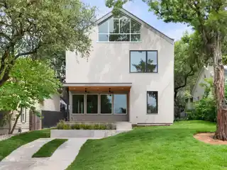 Minimalist Modern in Travis Heights