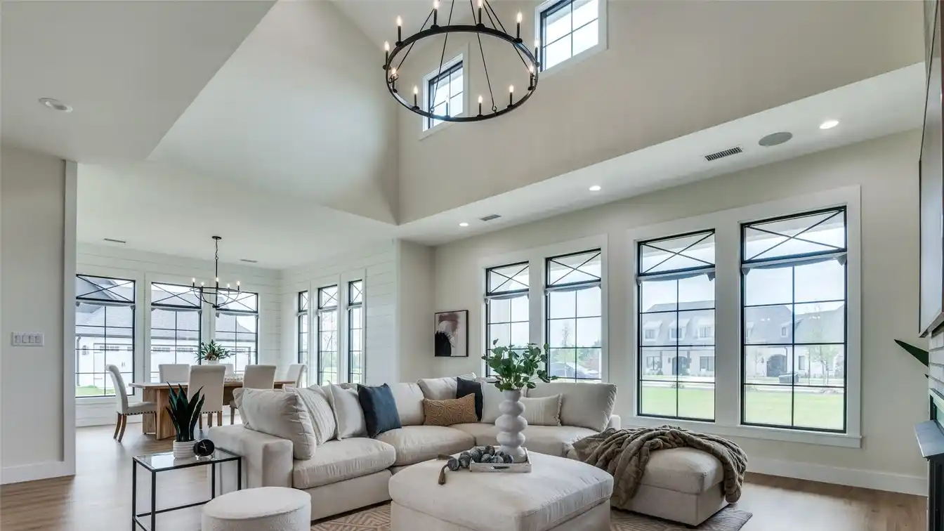 Luxury and Privacy in Azalea Hollow