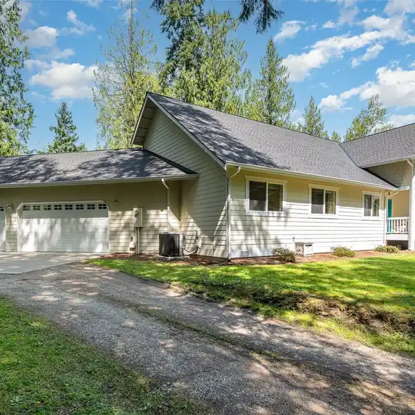 CUSTOM RAMBLER IN TAHOMA SD