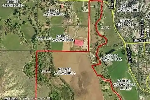 Endless Opportunities on 62 Acres