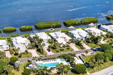 Bayfront Beauty with Private Dock and Views