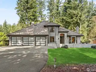 Stylish Retreat with Expansive Deck and Modern Upgrades