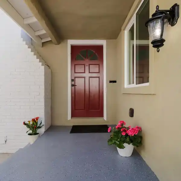 BEAUTIFULLY REMODELED HOME IN EAST SACRAMENTO
