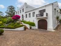 SPANISH INSPIRED CHARACTER HOME IN LUXURY SPANISH FARM