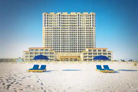 Exquisite Beach Club Condo