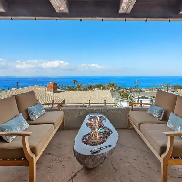 SUNSET CLIFFS OASIS