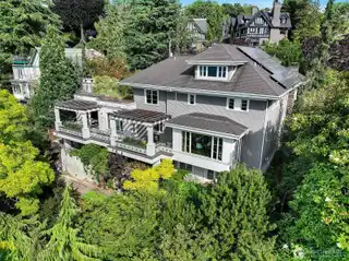 Timeless Architecture with Modern Vision