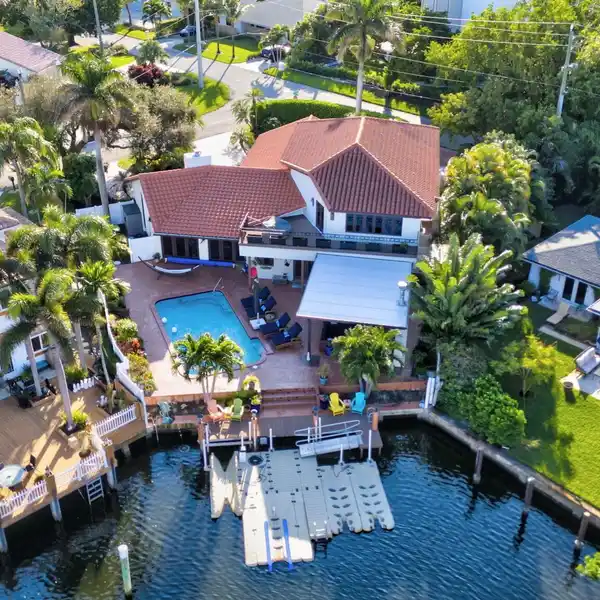 SPECTACULAR DEEPWATER HOME ON A LARGE CORNER LOT
