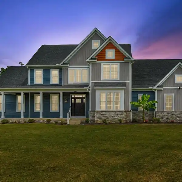 BRIGHT AND SUNNY CUSTOM BEAUTY