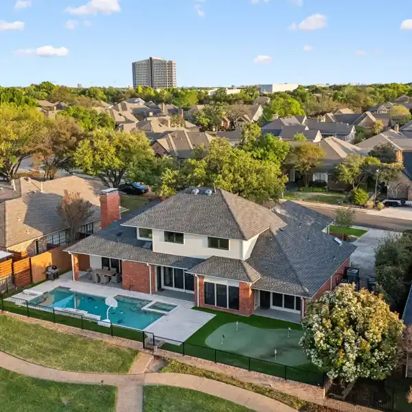 SPECIAL MOVE-IN READY HOME