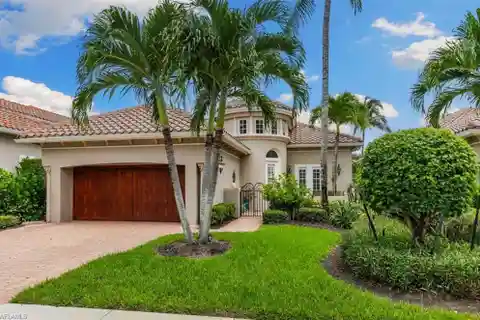 Refined Living in Prestigious Fiddler's Creek