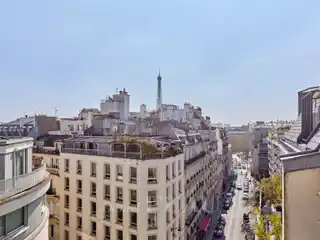 Top-Floor Apartment with Exceptional Views