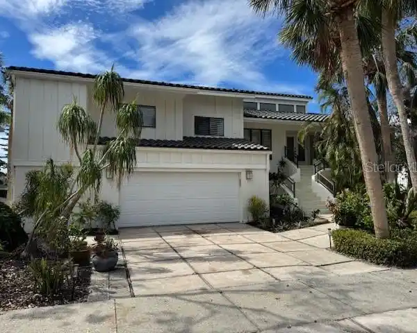 STUNNING BAY ISLES ESTATE HOME