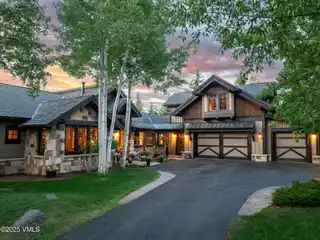 Exceptional Home Above the Famous Jack Nicklaus Designed Golf Course