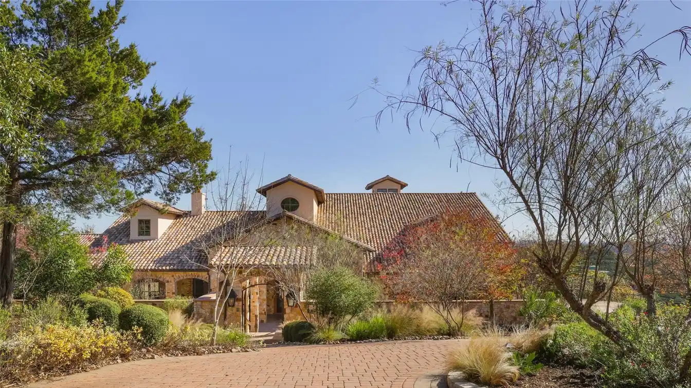 Timeless Sophistication with Modern Comfort on Nearly Three Acres
