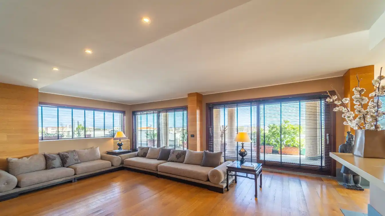 Light-filled Three Bedroom Apartment