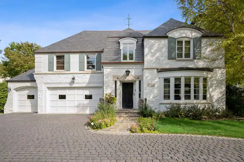 One of a Kind Custom-built Home in River Forest